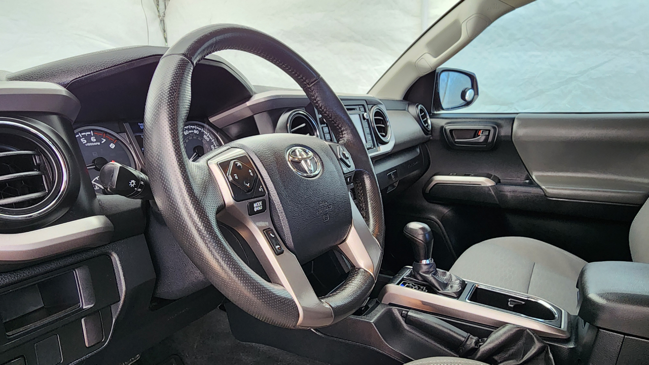 Toyota Tacoma SR5 Double Cab V6 2017