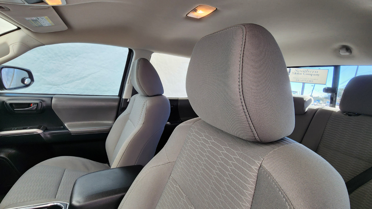 Toyota Tacoma SR5 Double Cab V6 2017