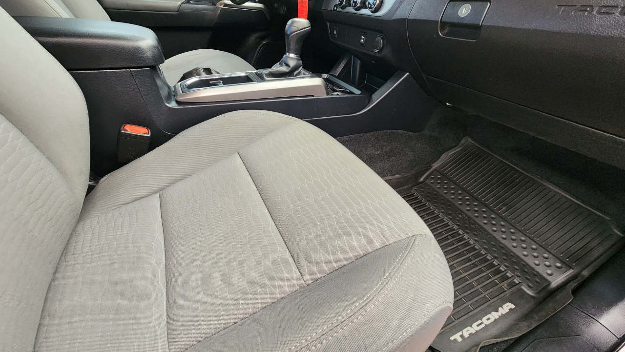 Toyota Tacoma SR5 Double Cab V6 2017