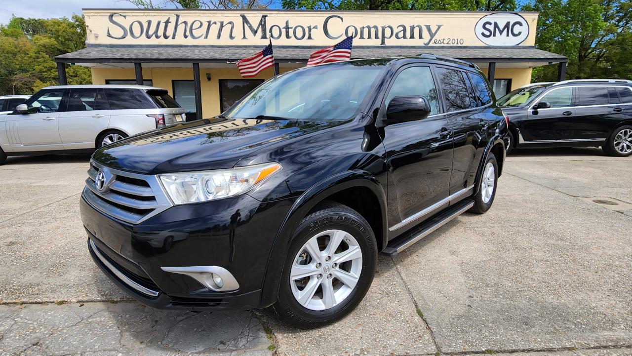 Toyota Highlander SE 2013