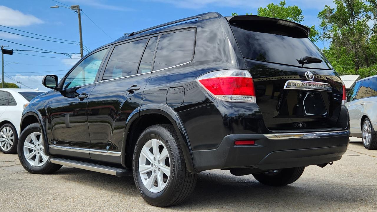 Toyota Highlander SE 2013