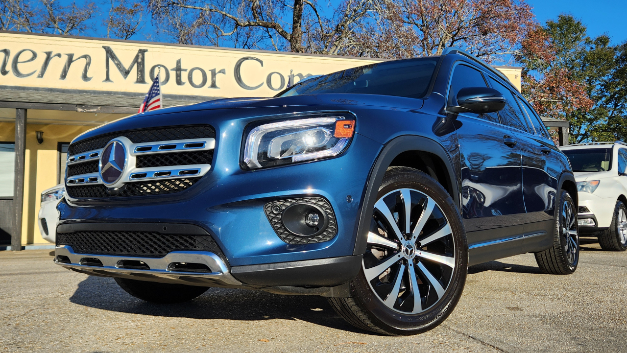 Mercedes-Benz GLB  2021