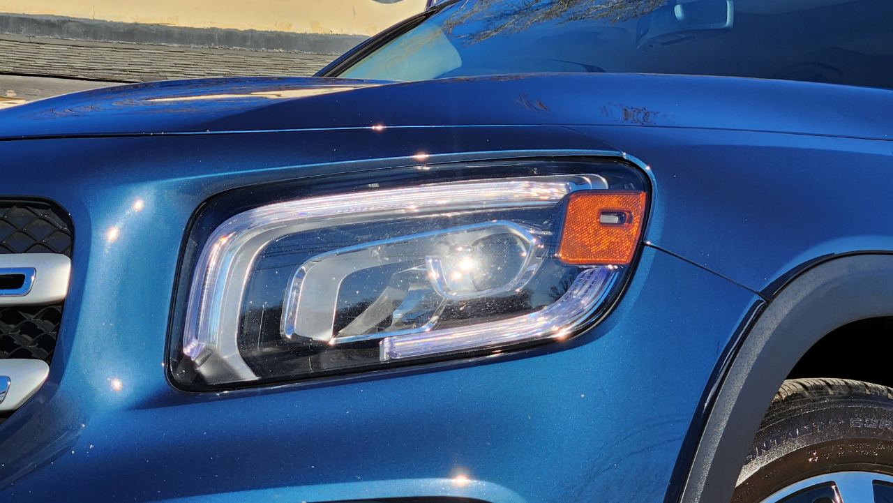 Mercedes-Benz GLB  2021