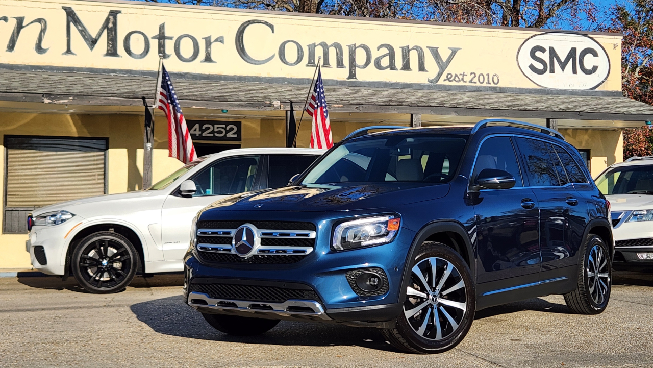 Mercedes-Benz GLB  2021