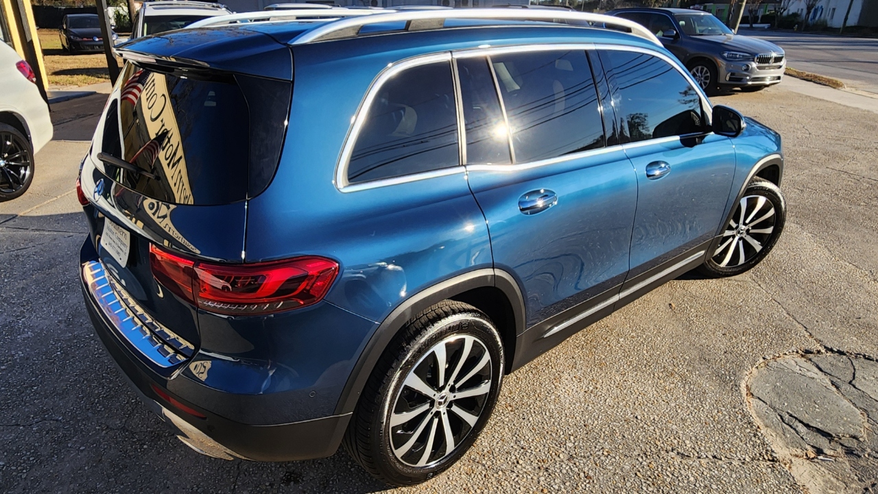 Mercedes-Benz GLB  2021