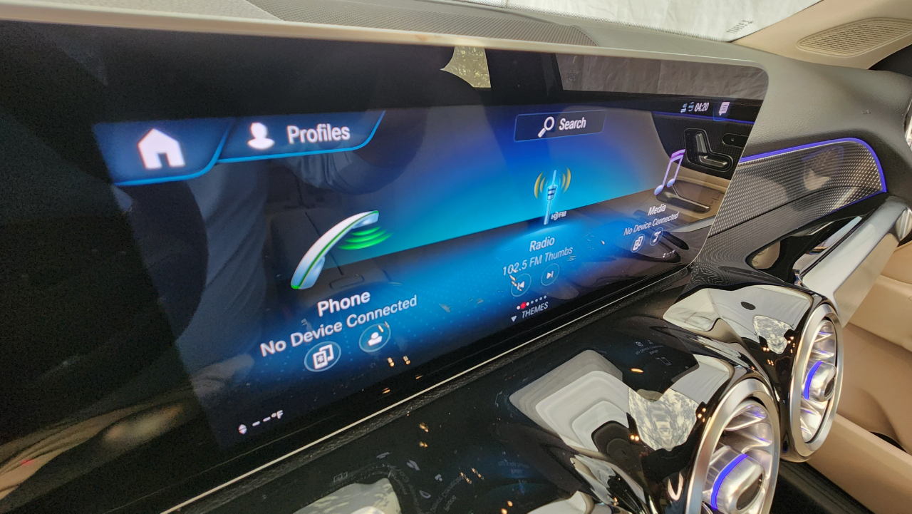 Mercedes-Benz GLB  2021