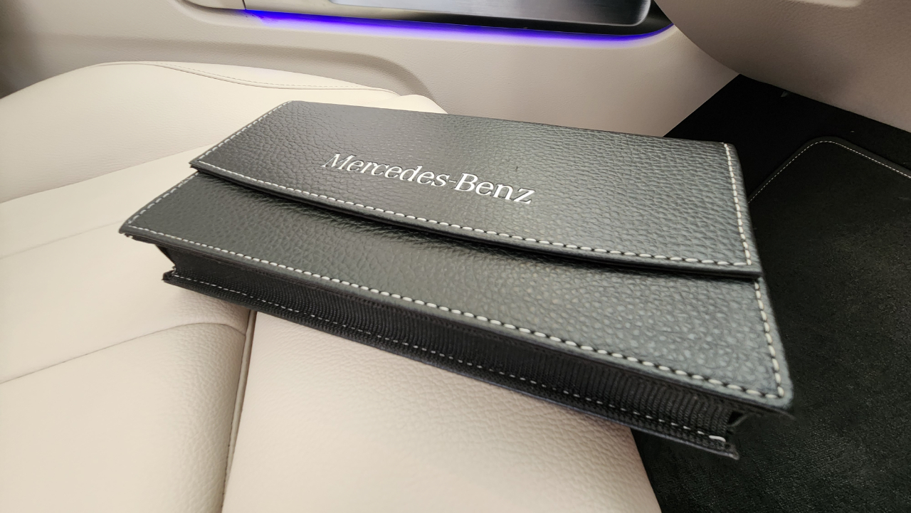 Mercedes-Benz GLB  2021