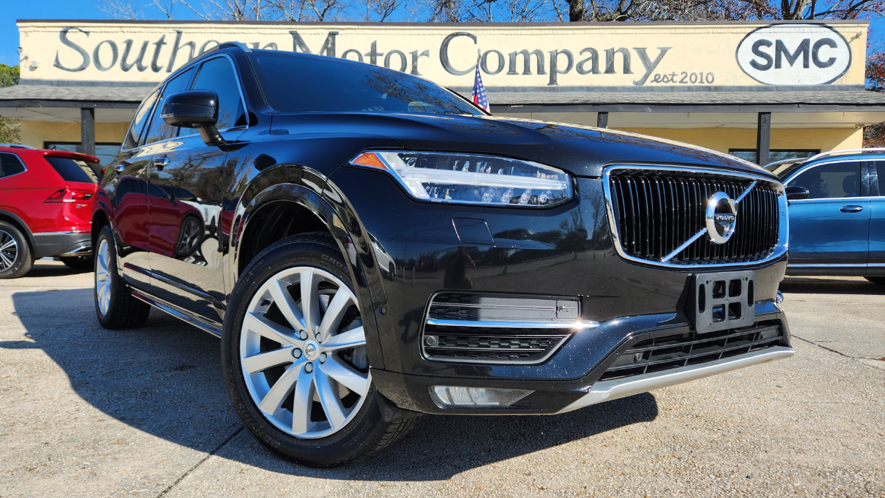 Volvo XC90 T6 AWD 7-Passenger Momentum 2017