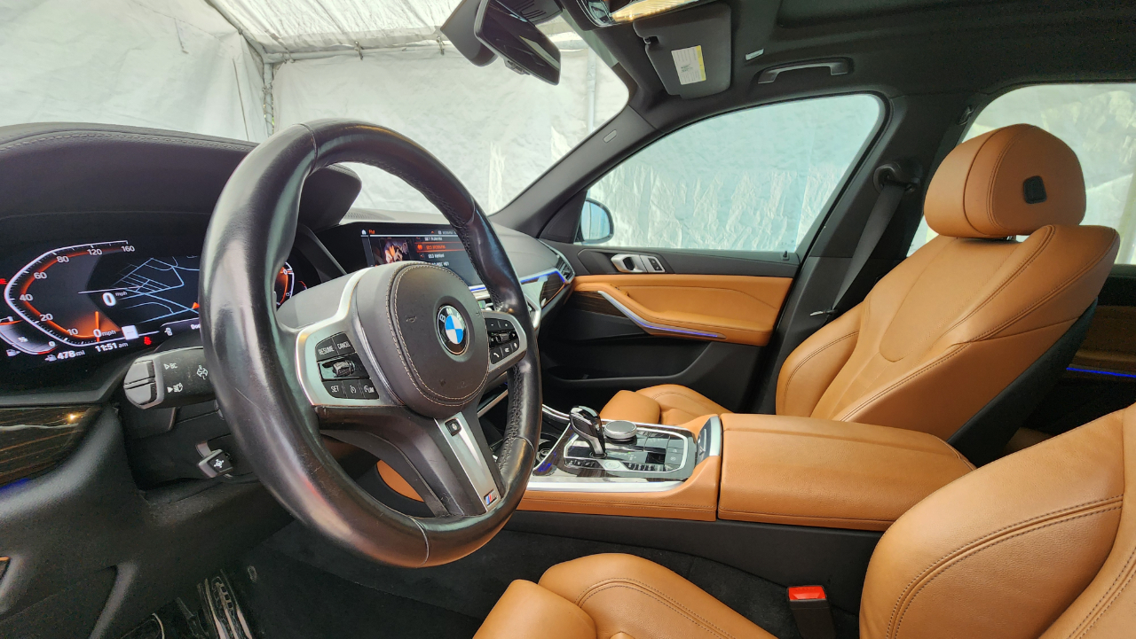 BMW X5  2021