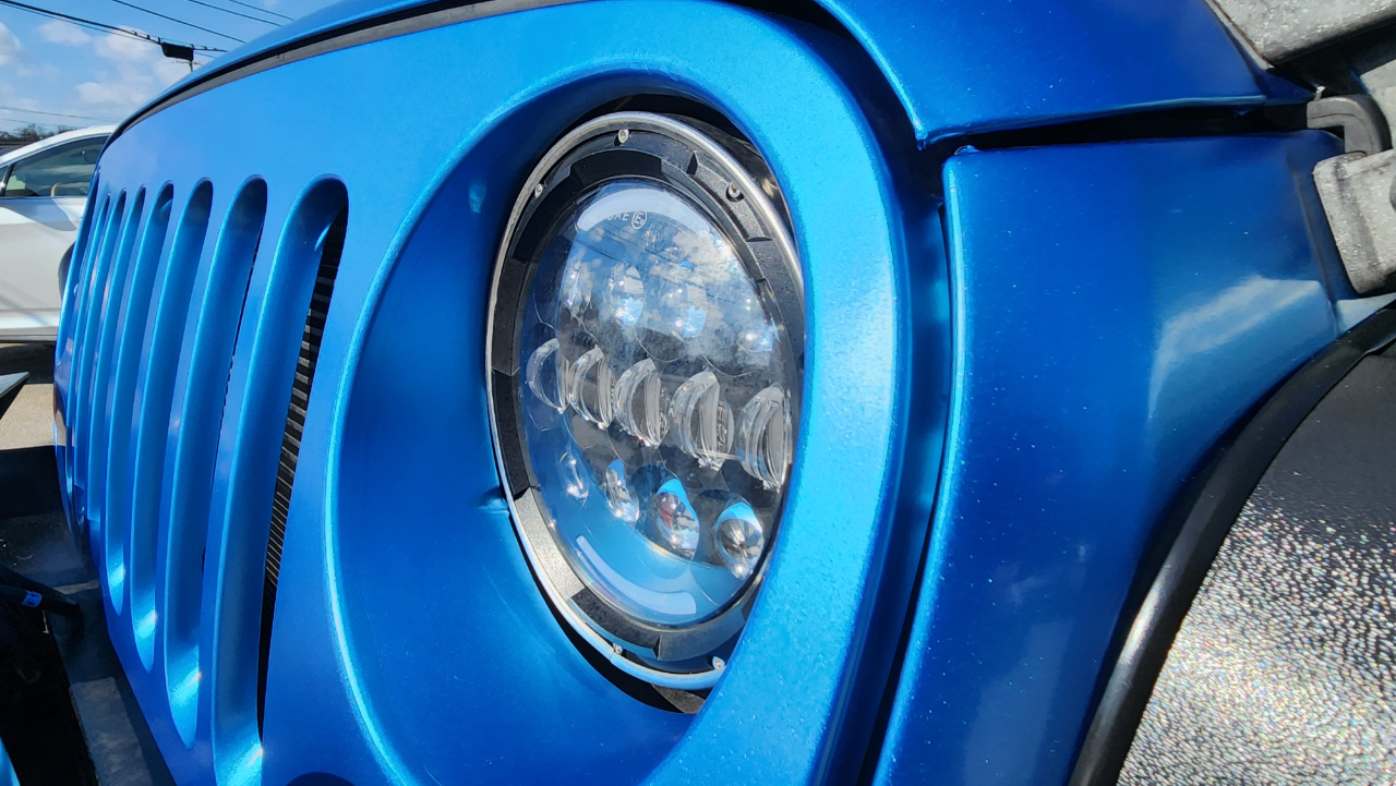 Jeep Wrangler Unlimited  2013