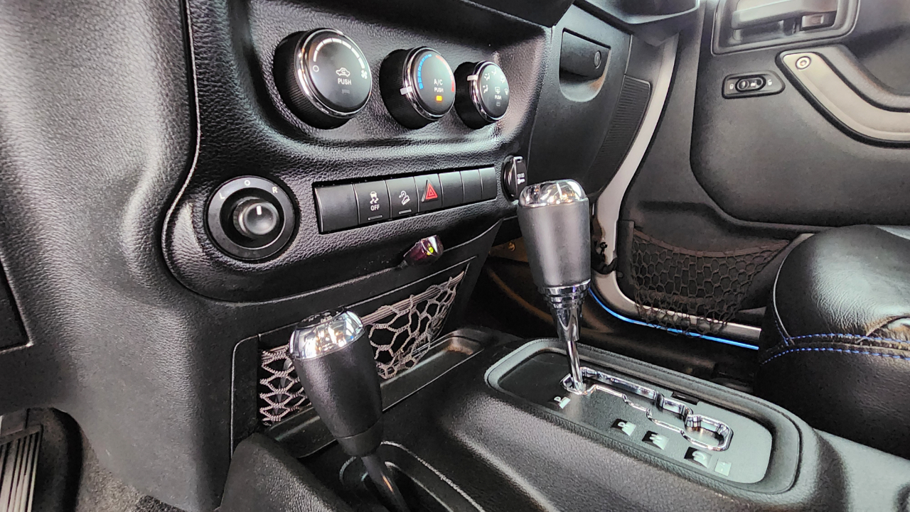 Jeep Wrangler Unlimited  2013