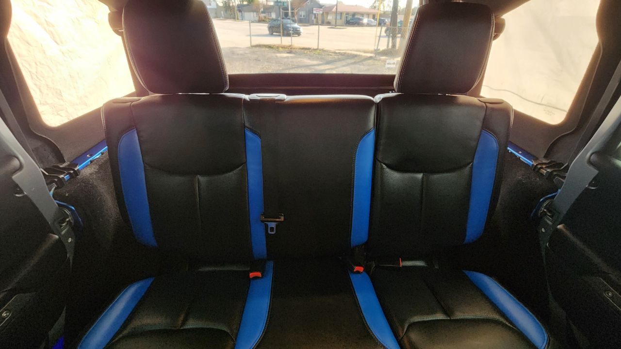 Jeep Wrangler Unlimited  2013