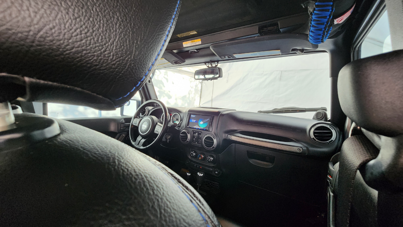 Jeep Wrangler Unlimited  2013