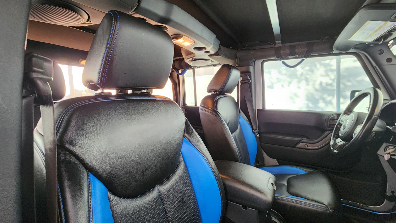 Jeep Wrangler Unlimited  2013