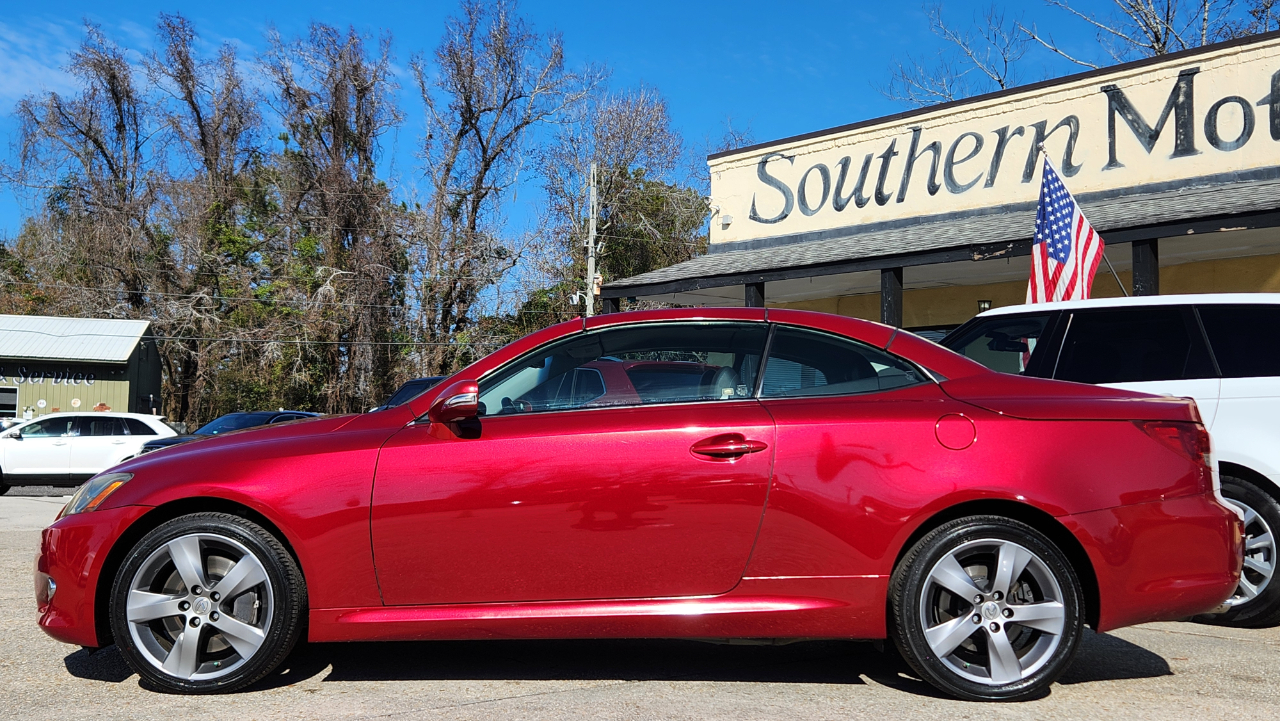 Lexus IS 350C  2010