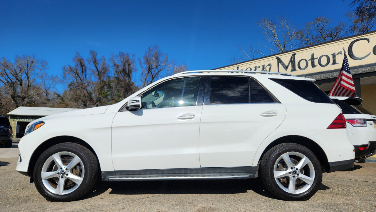 Mercedes-Benz GLE  2017