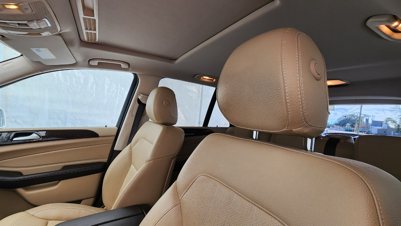 Mercedes-Benz GLE  2017