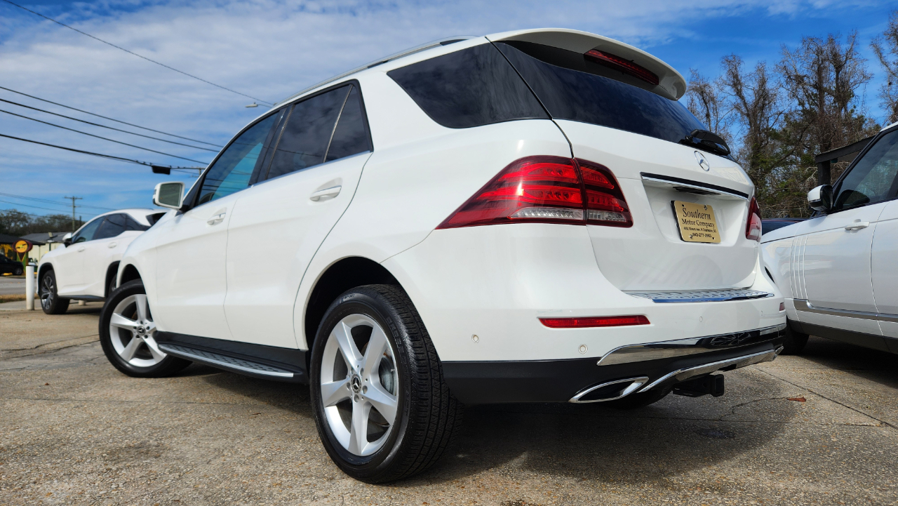 Mercedes-Benz GLE  2017