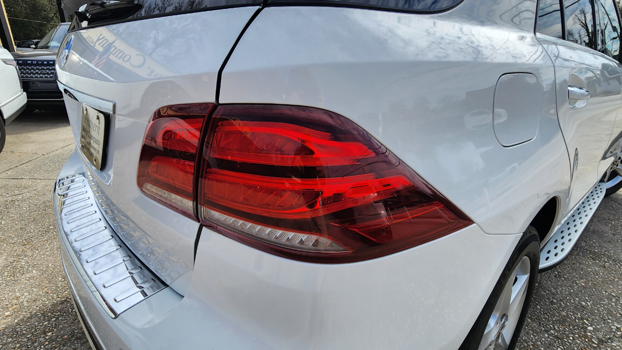 Mercedes-Benz GLE  2017