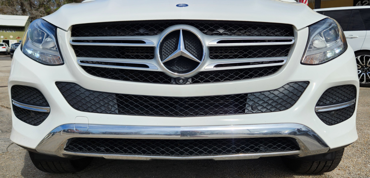 Mercedes-Benz GLE  2017