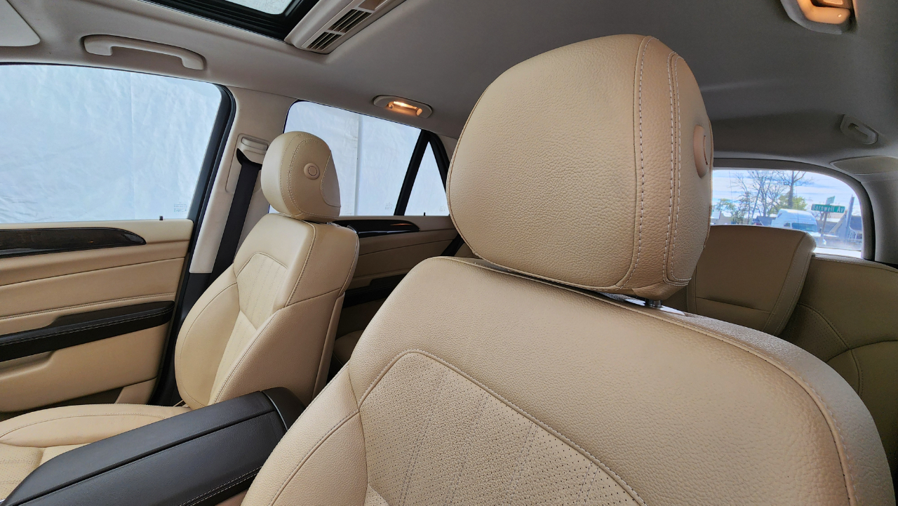 Mercedes-Benz GLE  2017