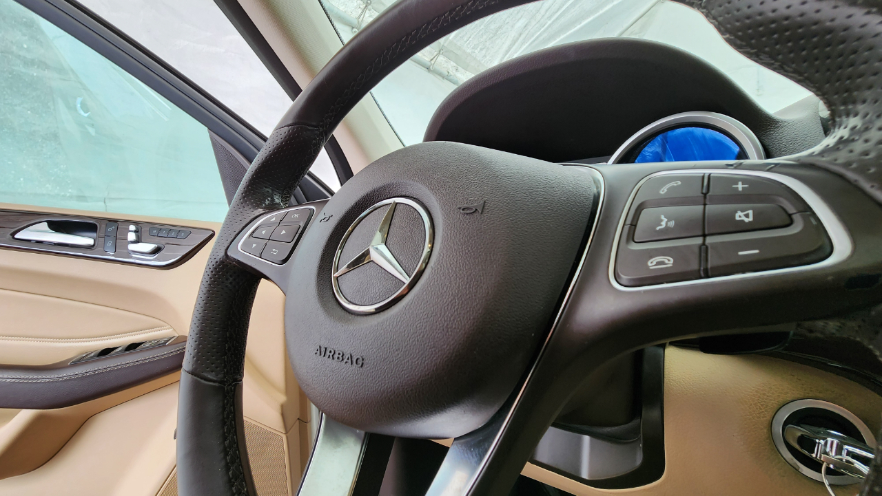 Mercedes-Benz GLE  2017