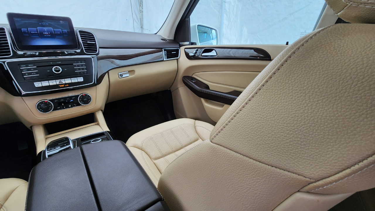 Mercedes-Benz GLE  2017