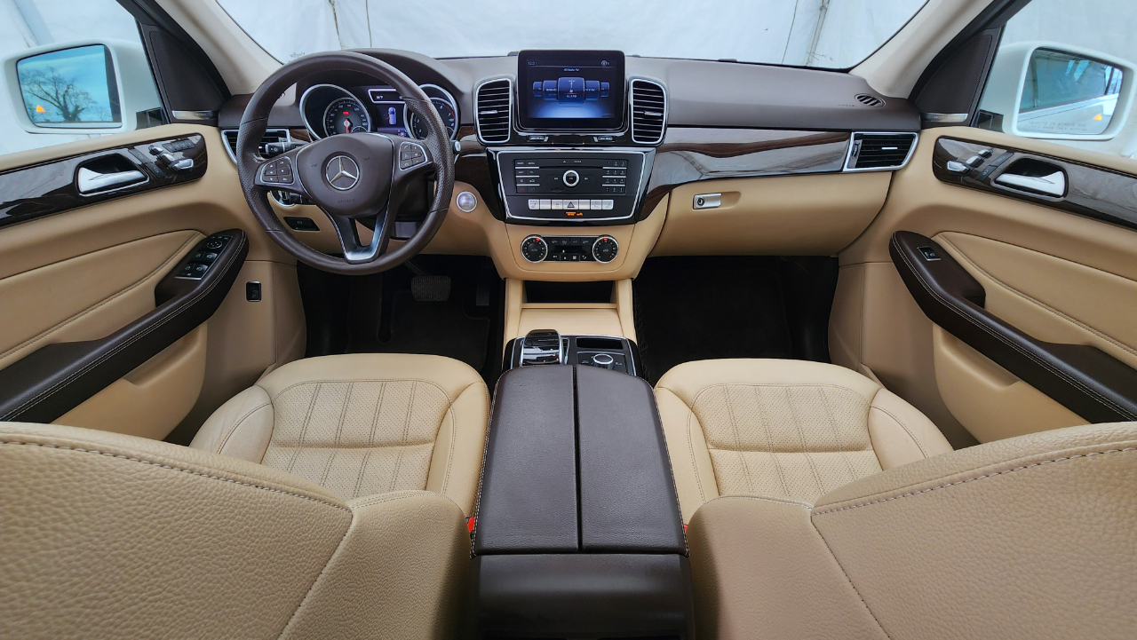 Mercedes-Benz GLE  2017