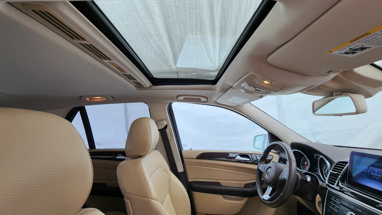 Mercedes-Benz GLE  2017