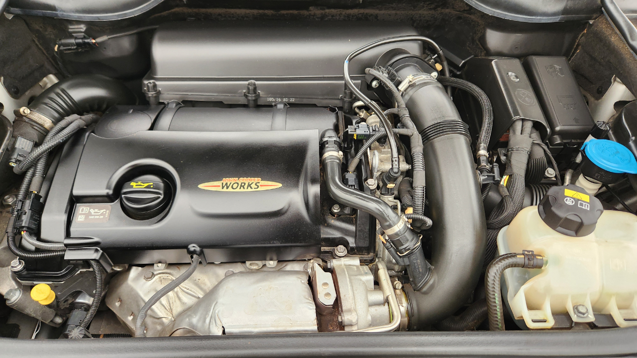 MINI Cooper Countryman ALL4 4dr John Cooper Works 2016