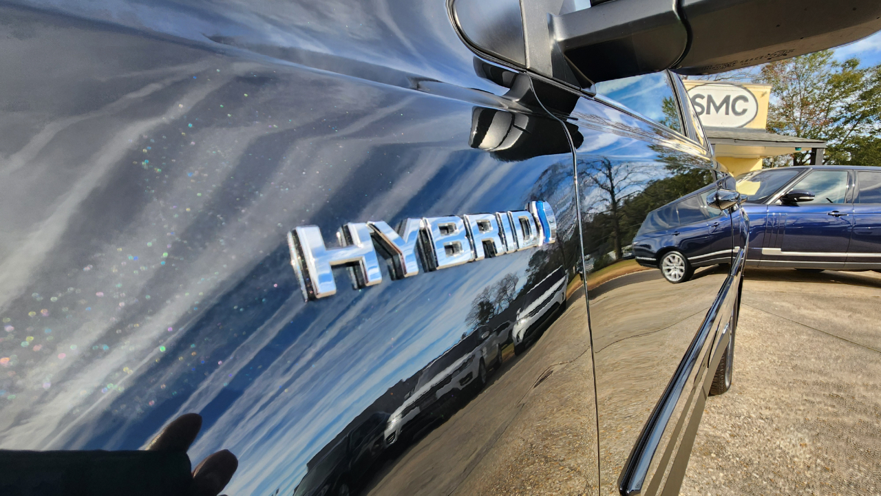 Toyota RAV4 Hybrid XLE 2016