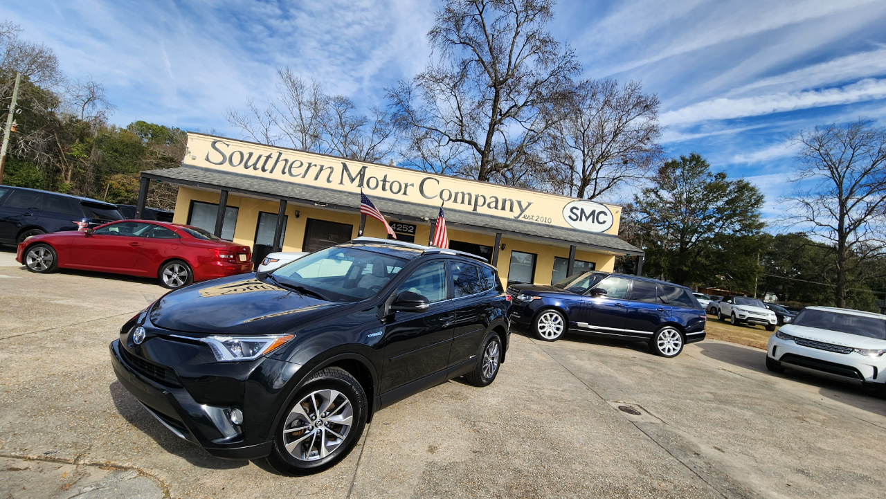 Toyota RAV4 Hybrid XLE 2016