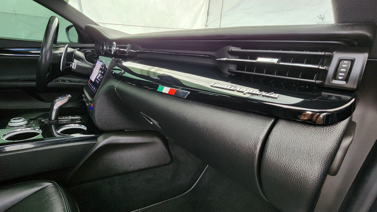 Maserati Quattroporte Modena 3.0L 2022