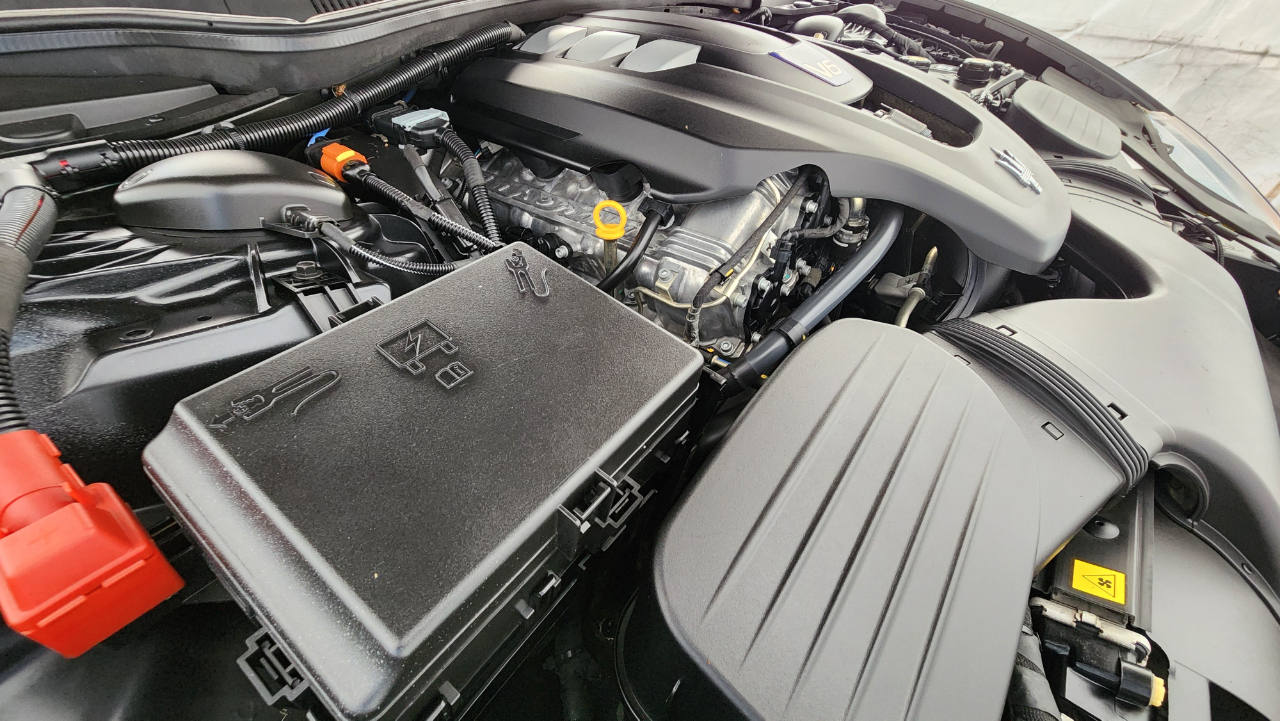 Maserati Quattroporte Modena 3.0L 2022