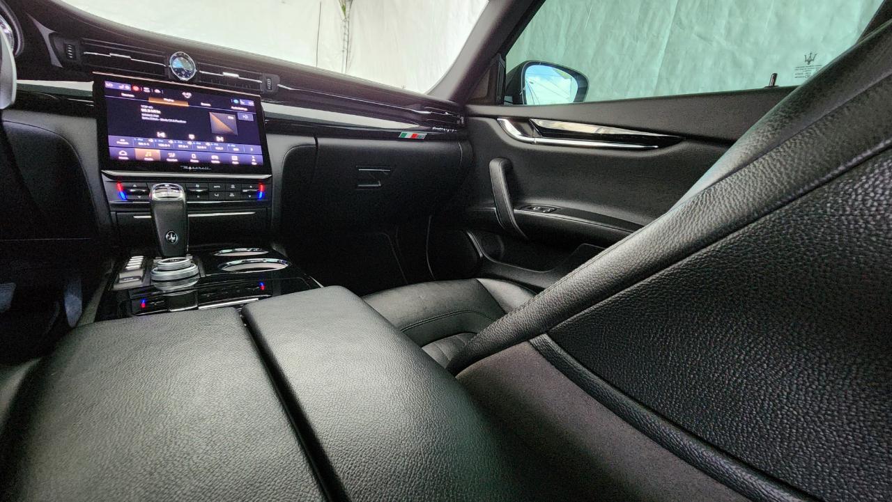 Maserati Quattroporte Modena 3.0L 2022