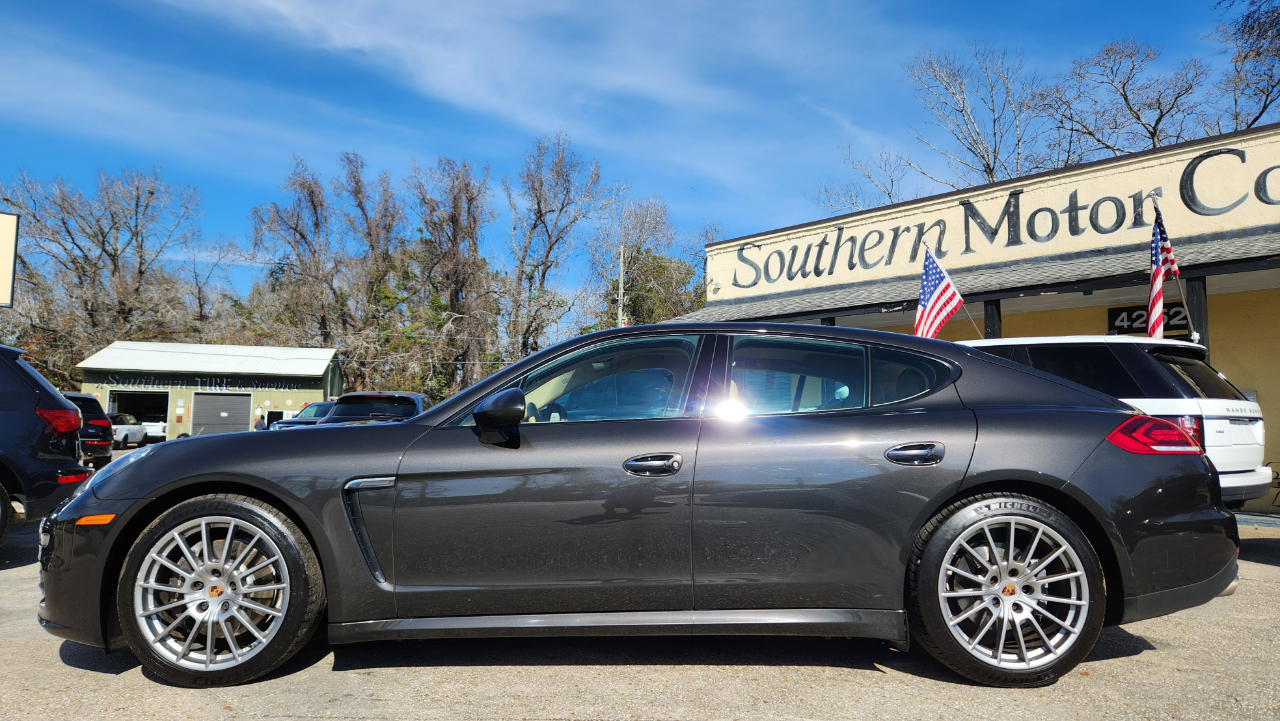 Porsche Panamera 4dr HB 2014