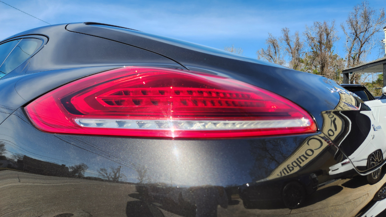 Porsche Panamera 4dr HB 2014