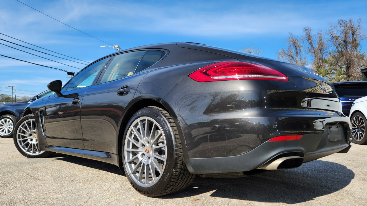 Porsche Panamera 4dr HB 2014