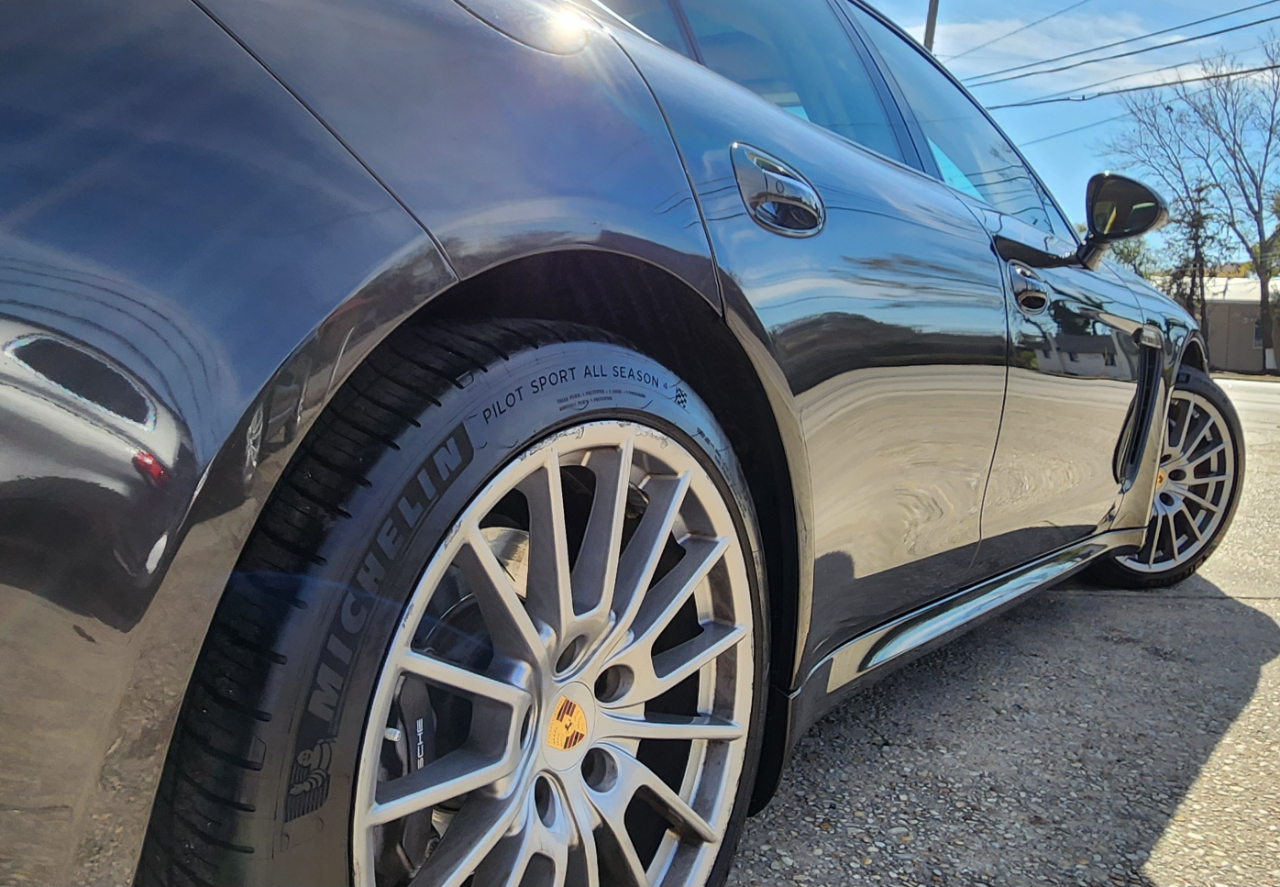 Porsche Panamera 4dr HB 2014