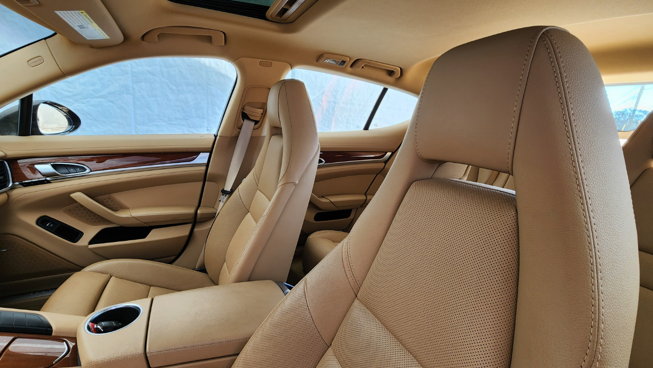 Porsche Panamera 4dr HB 2014