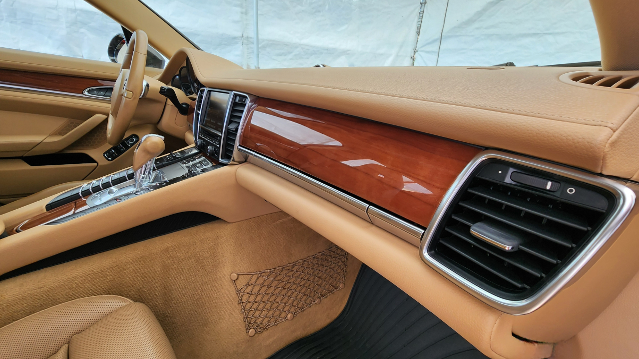 Porsche Panamera 4dr HB 2014