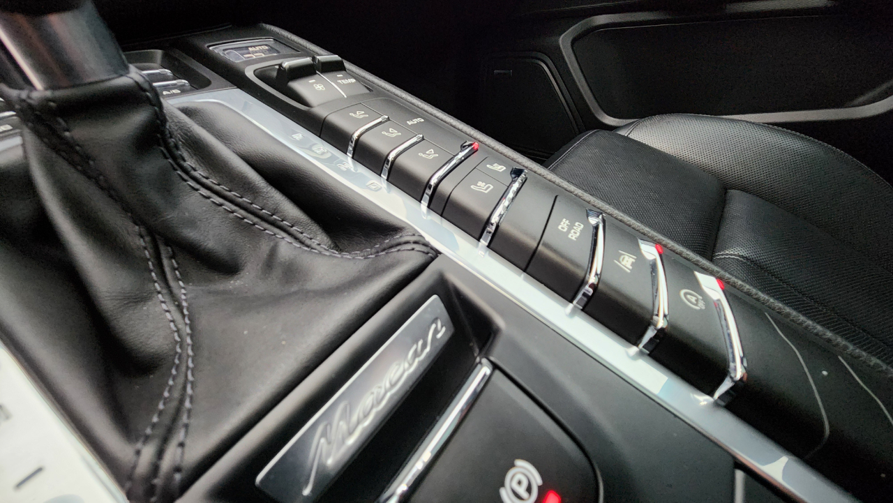 Porsche Macan S AWD 2017