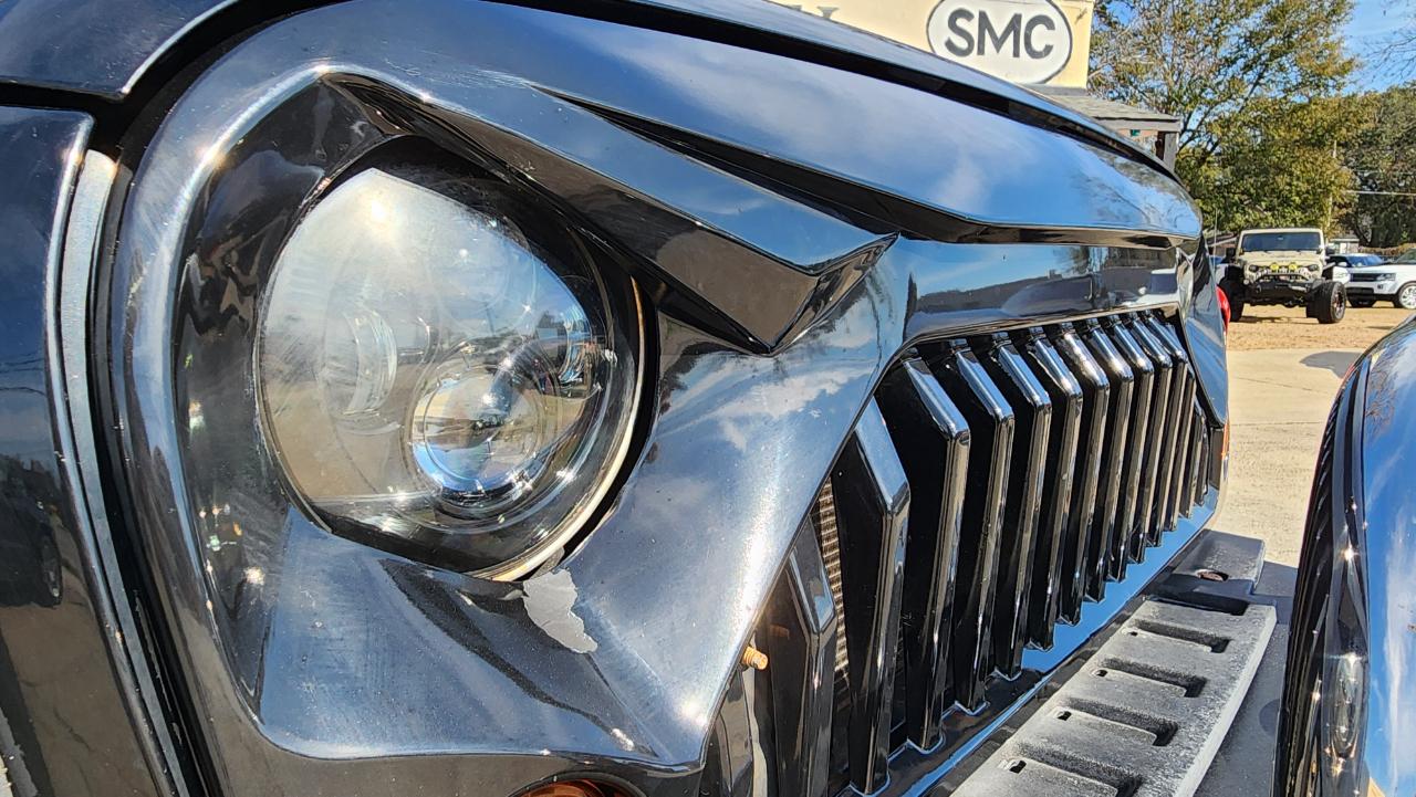 Jeep Wrangler 4WD 2dr Sport 2011