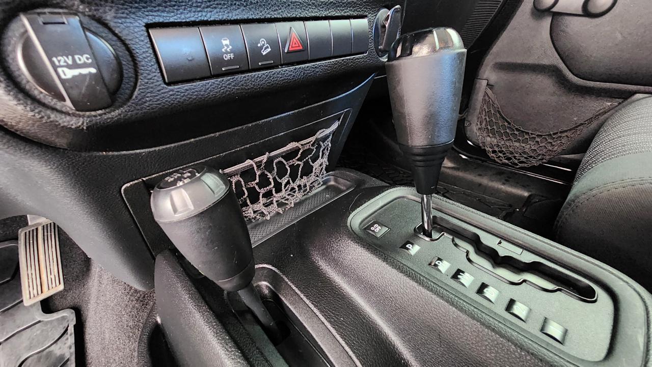 Jeep Wrangler 4WD 2dr Sport 2011