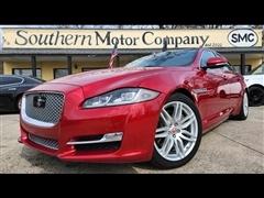 2018 Jaguar XJ 
