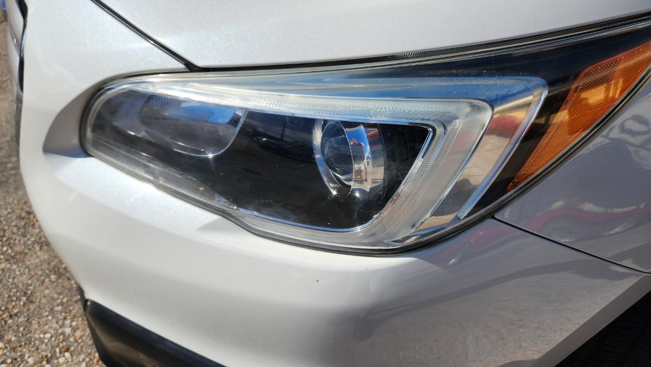 Subaru Outback 4dr Wgn 2.5i 2015