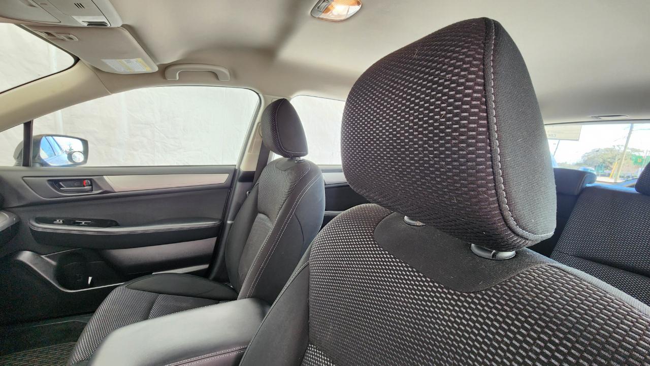 Subaru Outback 4dr Wgn 2.5i 2015