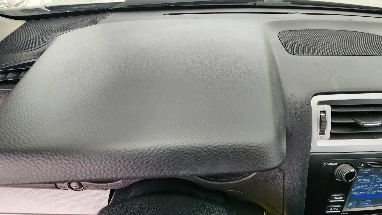 Subaru Outback 4dr Wgn 2.5i 2015