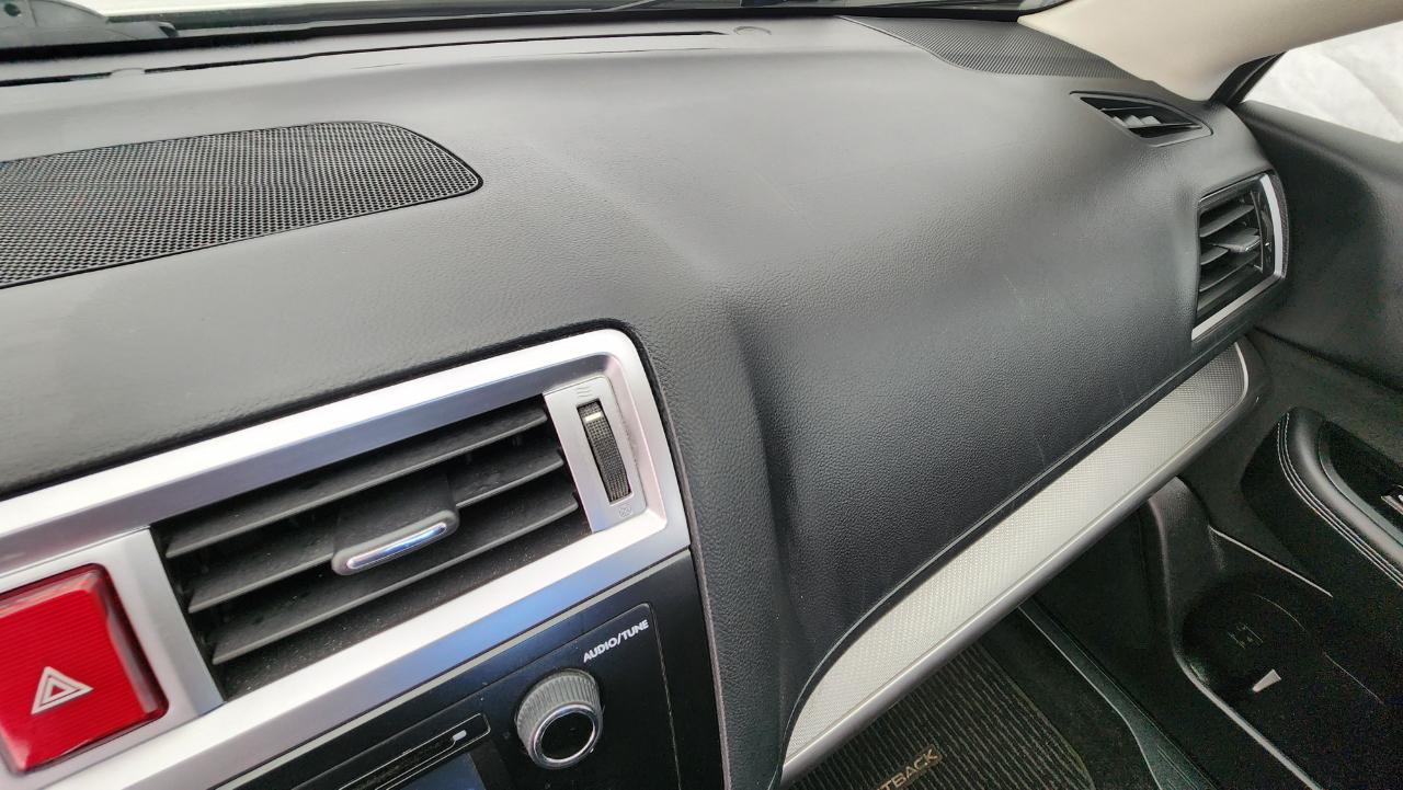 Subaru Outback 4dr Wgn 2.5i 2015