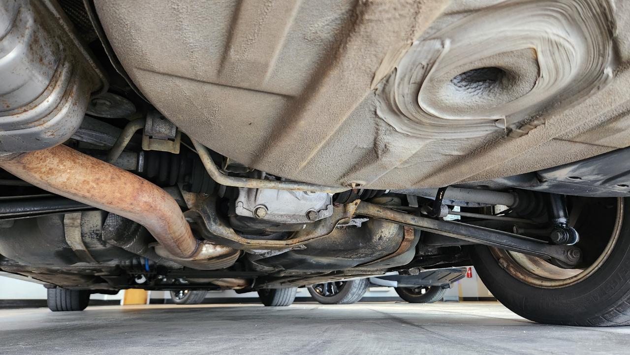 BMW 3 Series 323i 4dr Sdn 2000